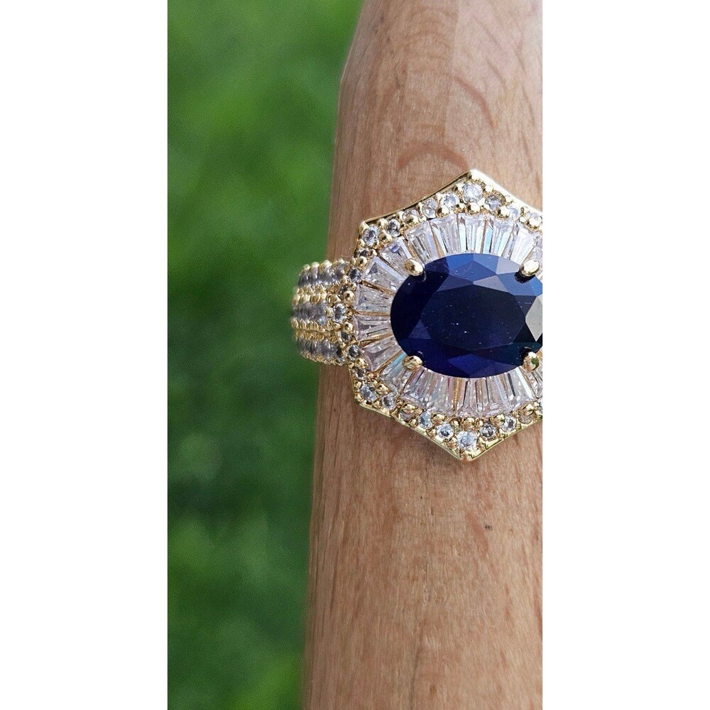 Sapphire Ring
